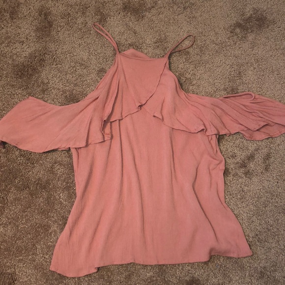 Pink off the shoulder tank - Picture 1 of 2